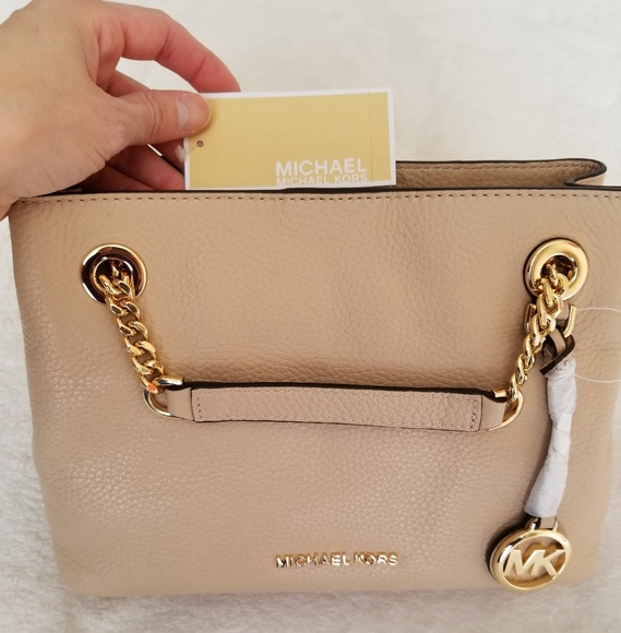 Michael kors purse- oyster color